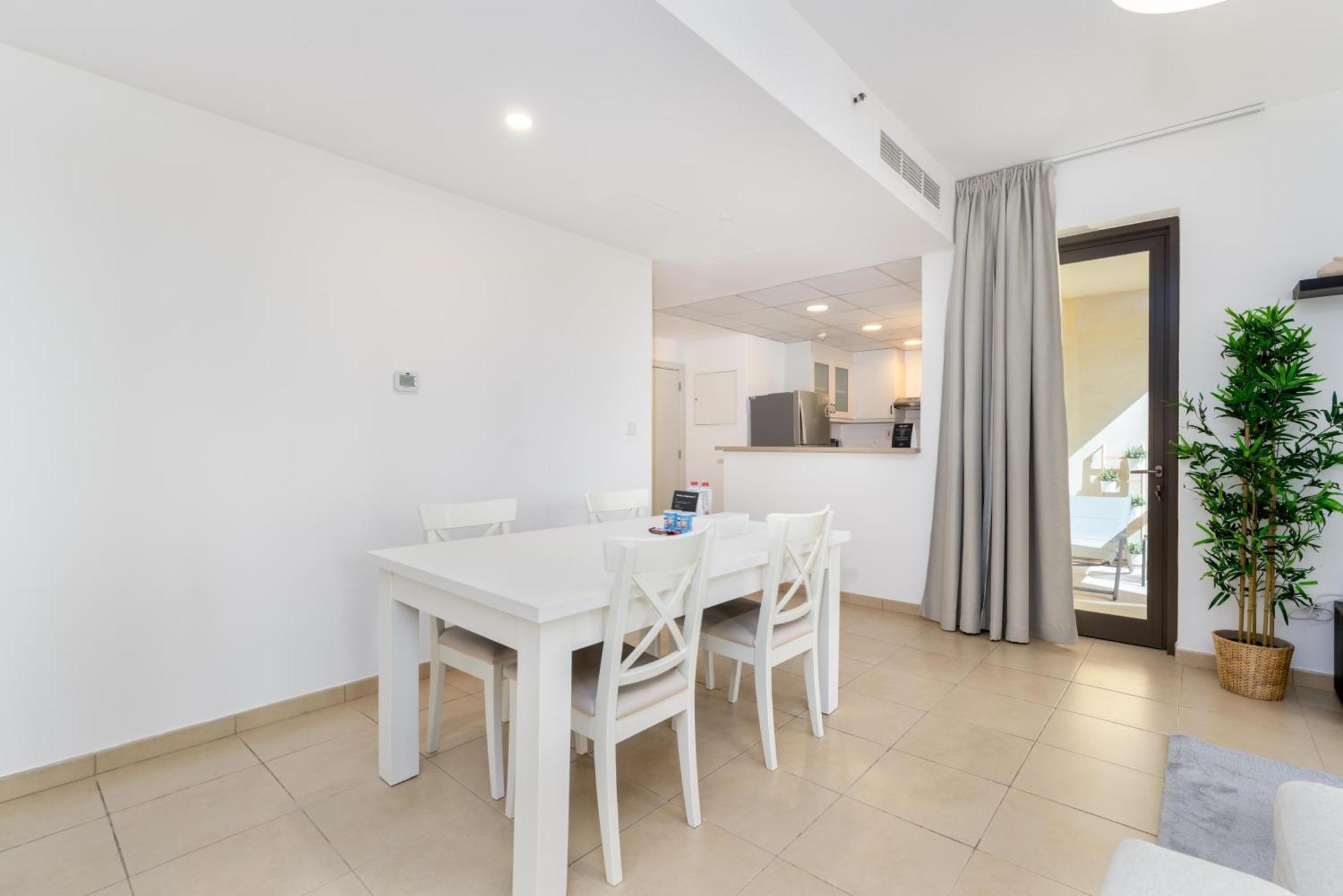 Spacious 1-bedroom At The Heart Of Jbr Holiday home
